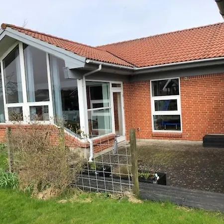 Great House In Beautiful Surroundings Aalborg